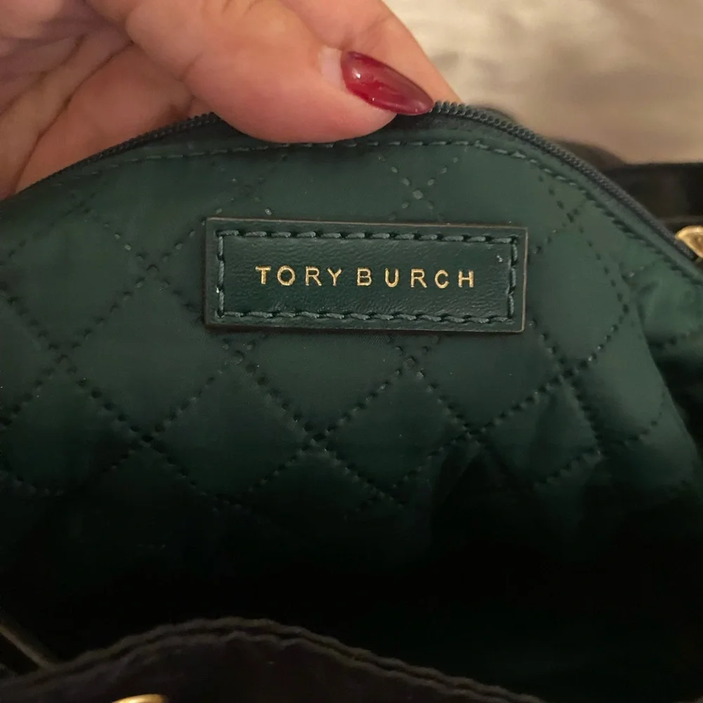 TORY BURCH- EUC Perry Black Nylon Quilted Green Interior Flap Cinched Backpack